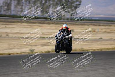 media/Aug-04-2024-TrackDaz (Sun) [[e1ff0814b6]]/Group A/Grid/